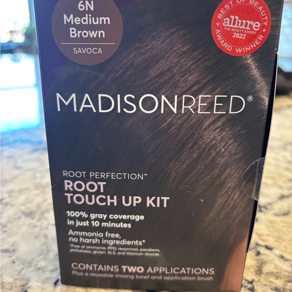 Madison Reed Medium Brown Root Touch Up Kit